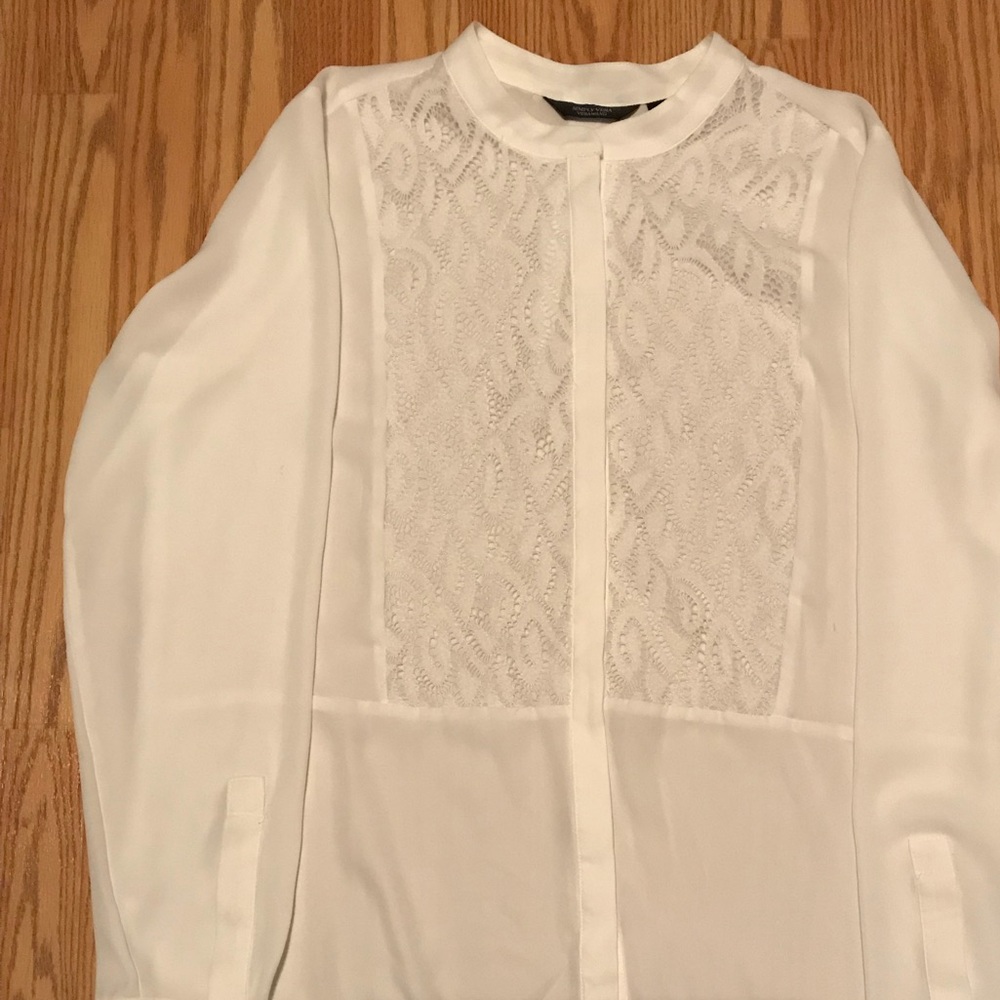 Simply Vera button up blouse